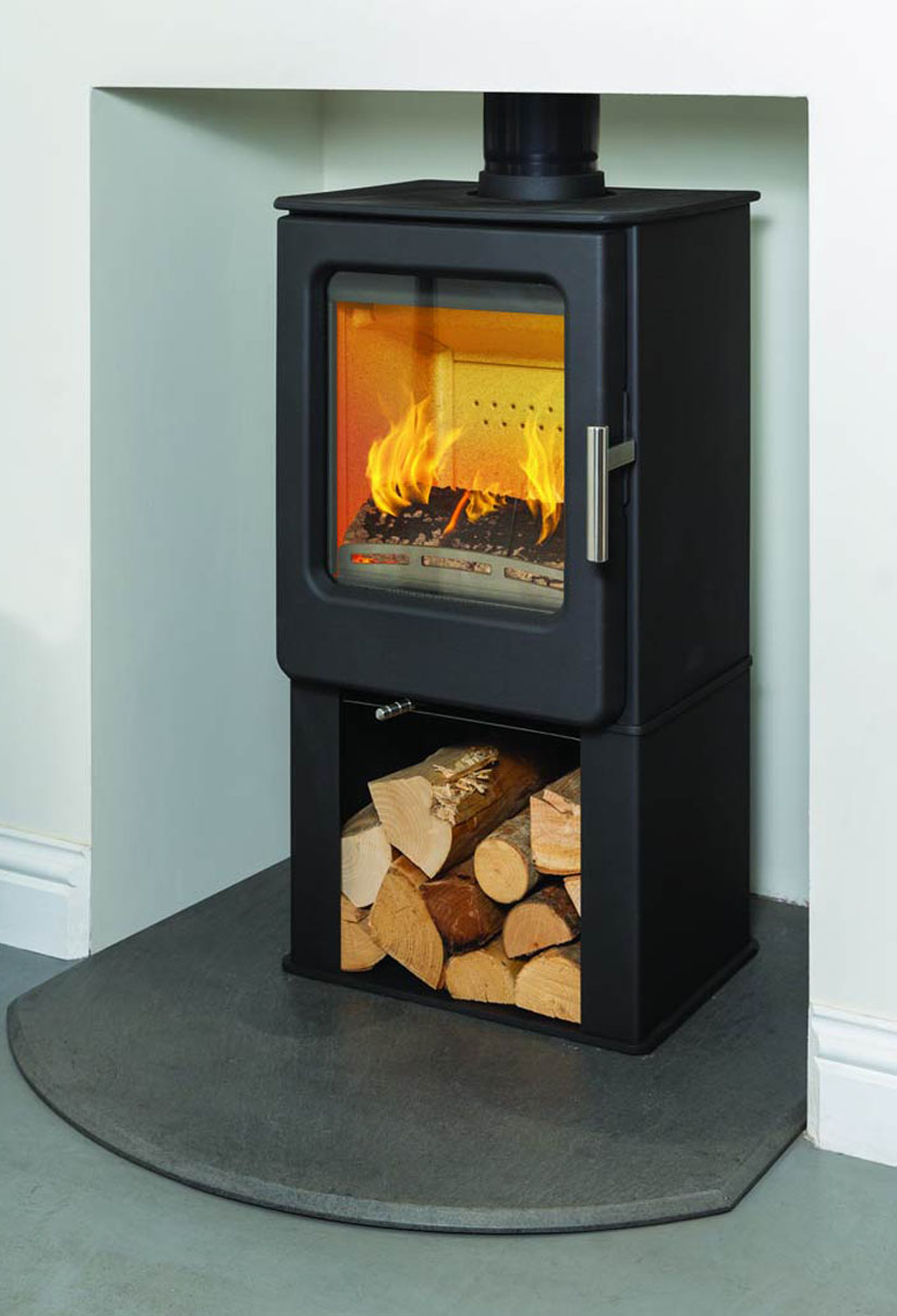 Wood Burning Stove with Logstore